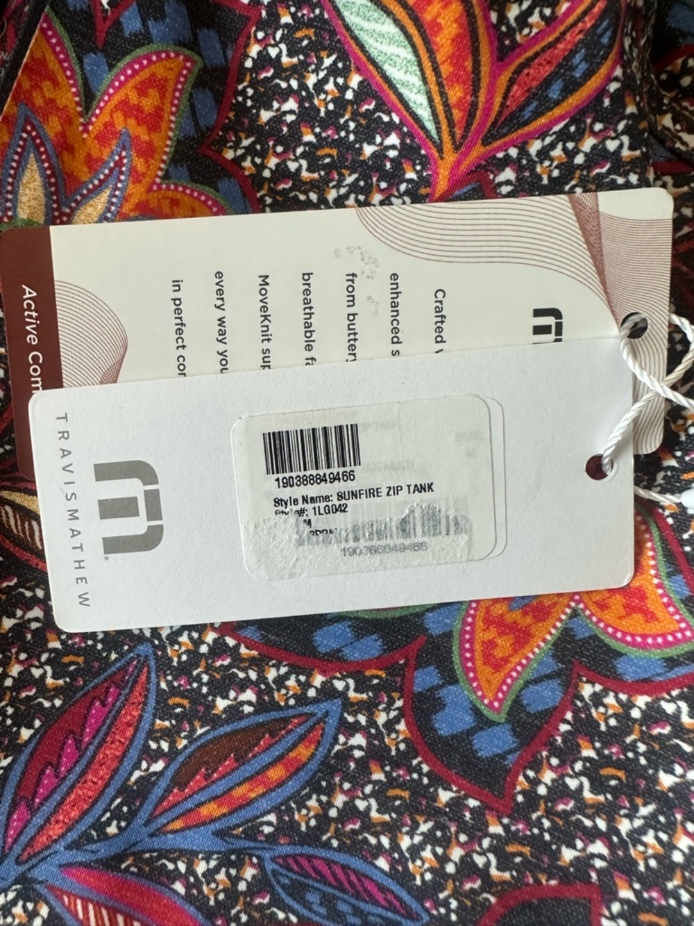 Women’s Travis Mathew Sunfire Movement Zip Golf Floral Tank Top - Picture 9 of 12
